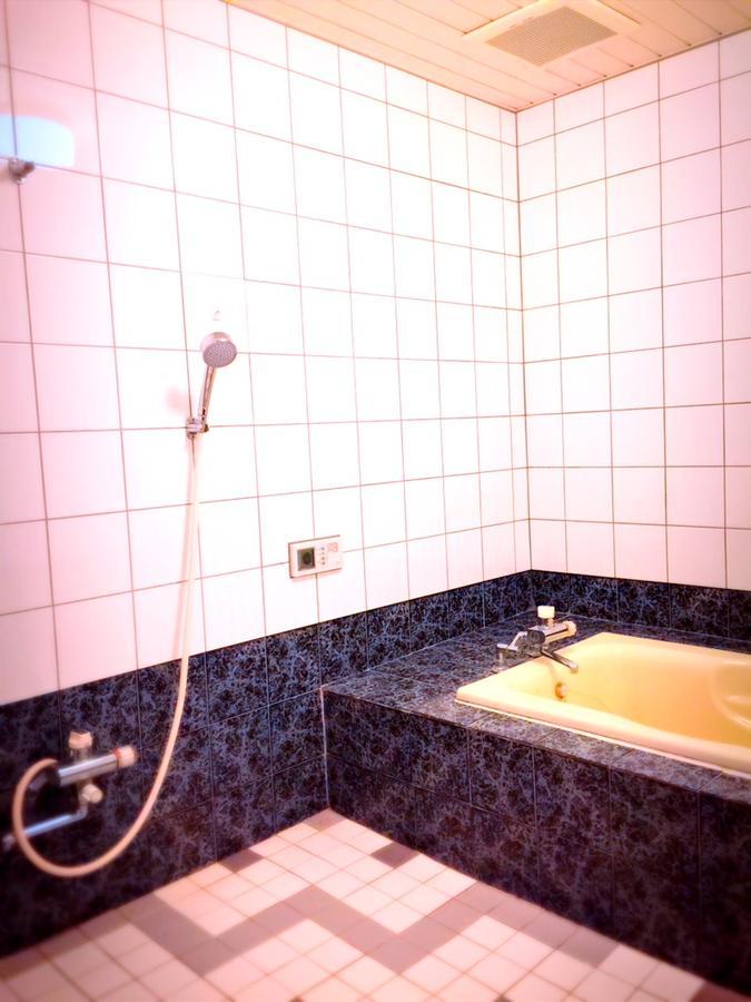 ホテル エレガンス  唐津市 エクステリア 写真